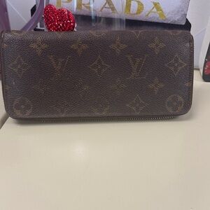 Louis Vuitton Monogram Continental Wallet in Brown
